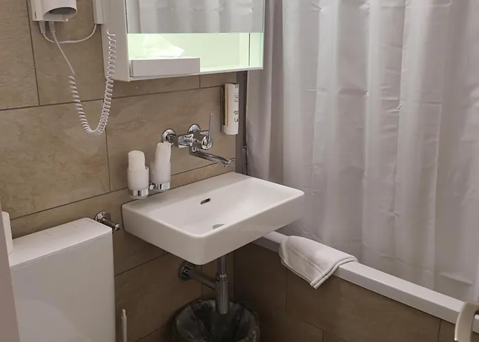 Hotel Residence 3* גרינדלוולד