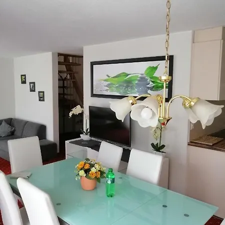 Hotel Residence 3* Γκρίντελβαλντ